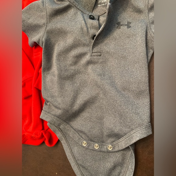 Under Armour Bundle - Picture 4 of 4